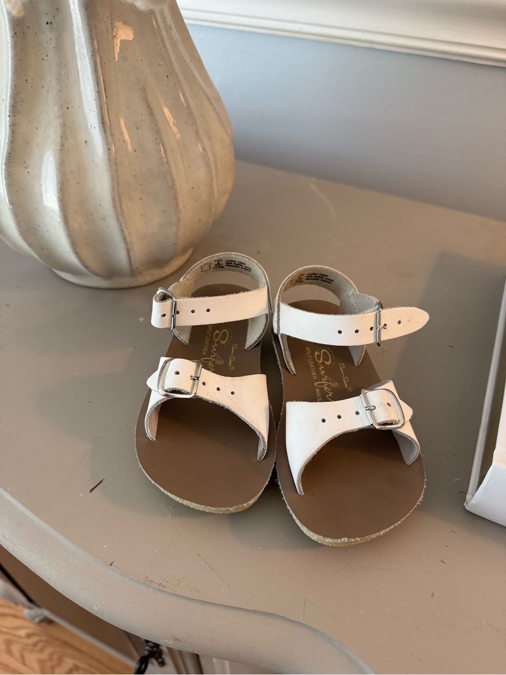 Sunsan toddler size 8